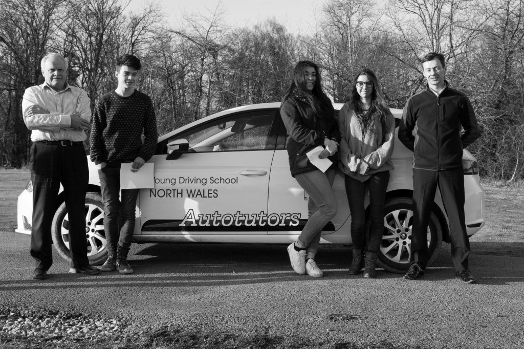 Teamwork at Autotutors Young Driving School, Lleweni Parc, Denbigh.